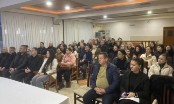 Преку Форумски проект Општина Василево ќе набави камион за собирање смет