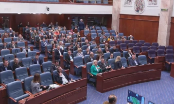 Kuvendi i miratoi ndryshimet e  Ligjit për trajtimin e objekteve të ndërtuara pa leje