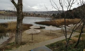 Во тек се постапки за спас на велешкото езеро „Младост“