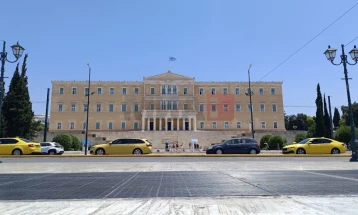 Јавниот долг на Грција намален за 2,15 милијарди евра во 2025 година, сега изнесува 364,95 милијарди евра