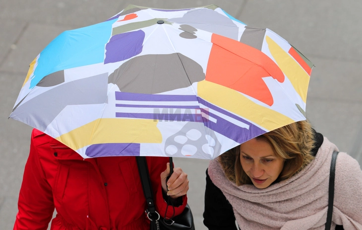 Gjatë fundjavës do të ketë erë dhe reshje të lehta bore, nga e hëna temperatura ditore më të larta