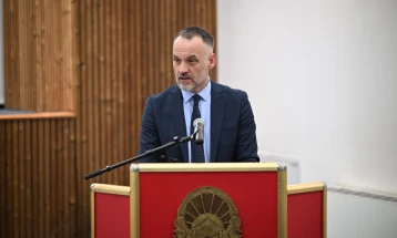 Fetai: Gjuha shqipe qëndrestare përballë çdo sfide, bashkëjetesa shumëgjuhëshe është vlerë e shoqërisë sonë