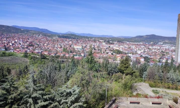 Малолетник и 38-годишен кавадарчанец возеле низ Кавадарци без положен возачки испит, привремено одземени возила