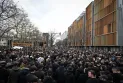 Стотици луѓе на марш во Лион во знак на протест против убиството на десничар