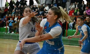 Баскет кам прв финалист во женскиот кошаркарки Куп