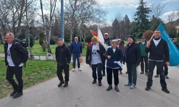 Почна традиционалниот планинарски марш во чест на Борис Трајковски