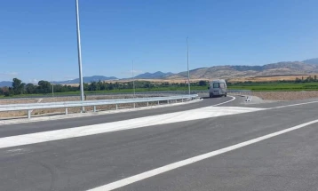 Сообраќајот по суви коловози, на граничните премини нема задржувања