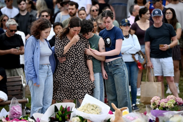 Австралија ќе започне истрага за антисемитизам по нападот на плажата Бондај