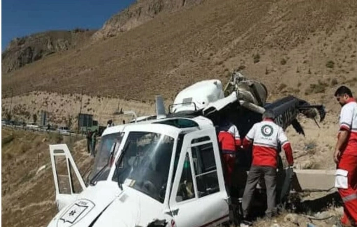 Ирански воен хеликоптер се урна во пазар во покраината Исфахан, четворица загинаа