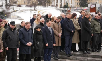 Zëvendëskryeministri Sali në ceremoninë komemorative në Ukrainë, do të realizojë takime dypalëshe me zëvendëskryeministrat Sviridino dhe Kaçka