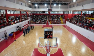 Свечено отворена обновената спортска сала во Градски парк, по пет децении „Работнички“ доби нов дом