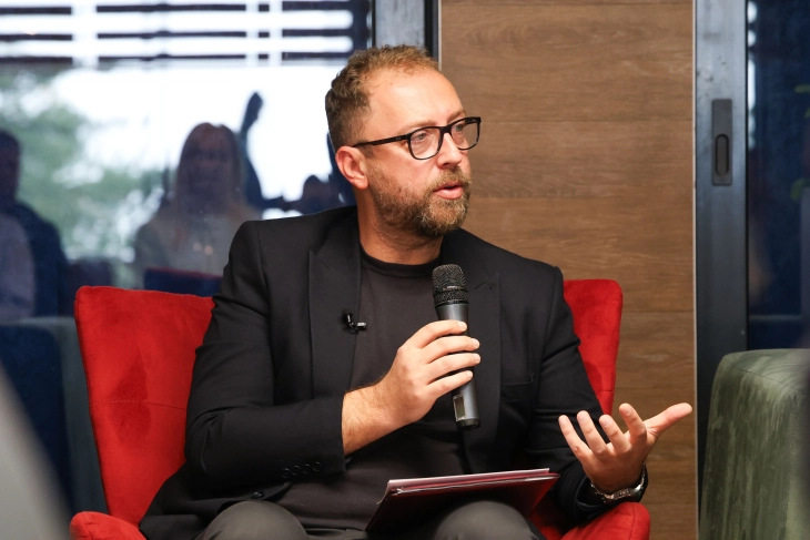 Министерот Љутков во работна посета на Кичево по изборот за Град на културата 2026