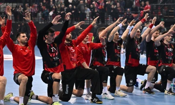 Вардар го совладаа бундеслигашот Мелсунген, иако губеше и со шест разлика