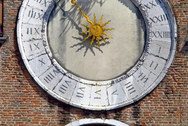 Астрономски календар