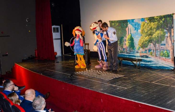 Toshkovski: Siguria e fëmijëve tanë është detyrimi ynë i përbashkët, sepse ata janë pasuria jonë më e madhe