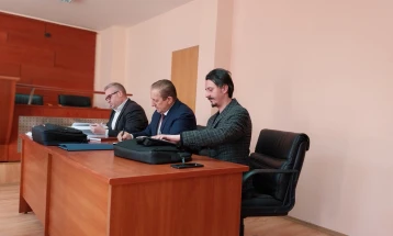 Shtyhen seancat gjyqësore kundër Merkos për pllakën përkujtimore dhe ndriçimin e Drinit