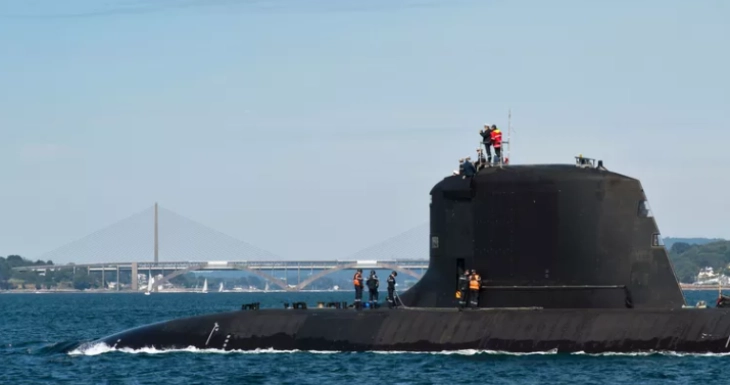 Елисејската палата: Макрон на 2 март ќе зборува во Брест за француското нуклеарно одвраќање во Европа