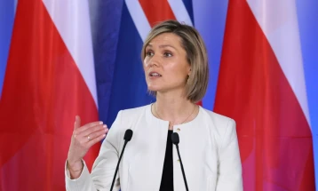 Фростадотир: Исланд набрзо ќе одржи референдум за членство во ЕУ