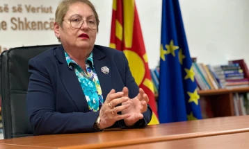 Janevska për MIA-n: Kërkimi i llogaridhënies nuk përbën ndërhyrje në autonominë e universiteteve, për studentët më e rëndësishme është që ligji vlerëson dijen dhe arritjet e tyre