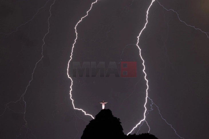 Numri i të vdekurve pas shirave të rrëmbyeshëm në Brazil është rritur në 46