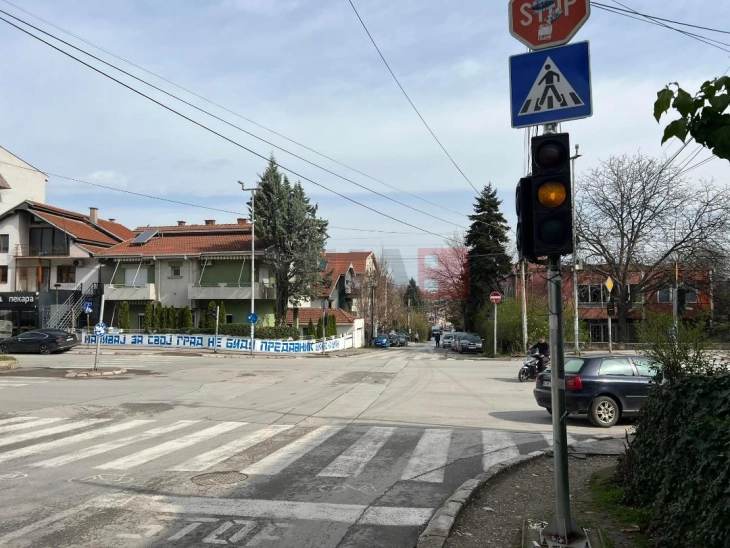 Куманово од понеделник ќе ги реконструира семафорите