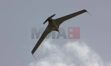 Forcat suedeze neutralizojnë një dron në afërsi një aeroplanmbajtëseje franceze