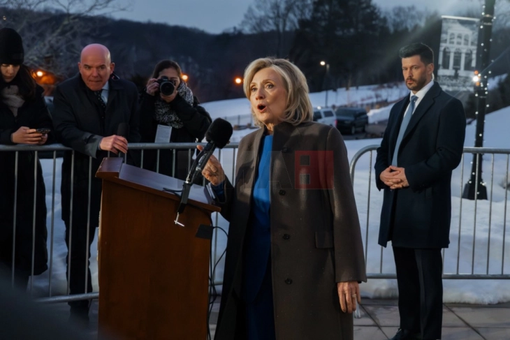 Заврши испитувањето на Хилари Клинтон во истрагата на Претставничкиот дом на САД за Епстин