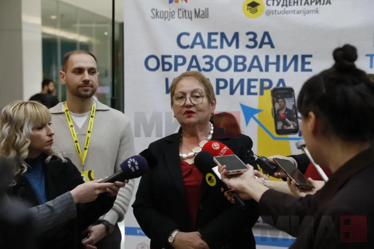 Јаневска: Нема потреба од повлекување на законот за високо образование, нема многу забелешки, сите разумни ќе бидат прифатени