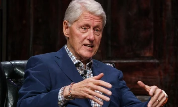 И Бил Клинтон не знаел за злосторствата на Епстин