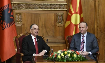 Gashi - Begaj: Maqedonia e Veriut dhe Shqipëria, si vende mike, ndajnë vlera, vizione dhe sfida dhe janë një shembull bashkëpunimi në rajon