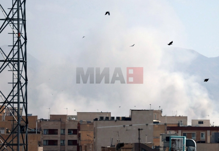 Светот предупредува на војна на Блискиот Исток додека САД и Израел го напаѓаат Иран