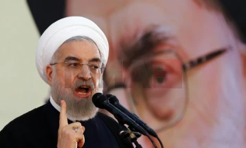 Извештај: Палатата на Хамнеи е целосно уништена во нападите