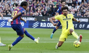 Хет трик за Јамал во нов триумф на Барселона