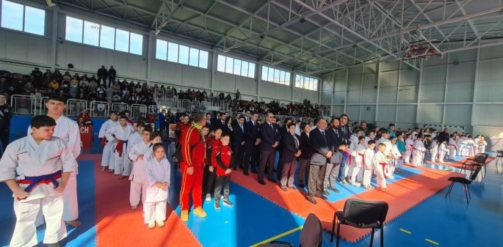 Во Кочани се одржа Меѓународен карате турнир во спомен на настраданите во „Пулс“