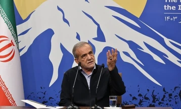 Иранскиот претседател вели дека привремениот лидерски совет „започнал со работа“