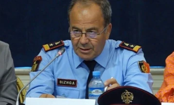 Рама го разреши генералниот директор на албанската полиција Илир Прода и директорот на полицијата на Тирана 