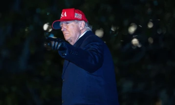 Trampi: Të gjithë trashëgimtarët potencialë të Hamneit janë të vdekur