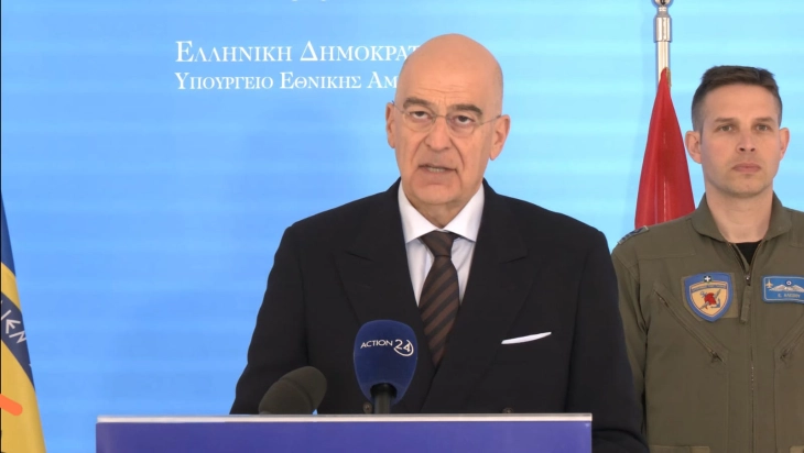 Дендијас: Грција испраќа две фрегати и „Ф-16“ на Кипар