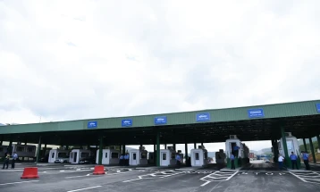 Од денеска до крајот на април, на граничните премини на албанско-косовската граница, минувањето е со контроли