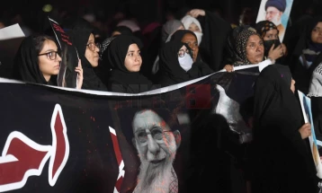 Фајненшл тајмс: Убиството на ајатолахот Хамнеи овозможено и со низа ибер-напади