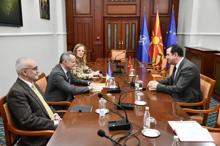 Takim i Bekim Qokut me ambasadorin francez, Kristof Le Rigoler