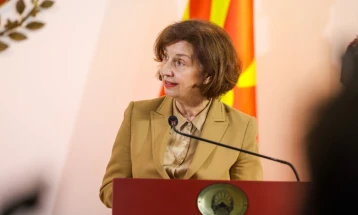 Siljanovska-Davkova pas takimit me Ruten: Garanca më e madhe për paqen dhe sigurinë e Ballkanit Perëndimor është integrimi i tij urgjent dhe i plotë në BE