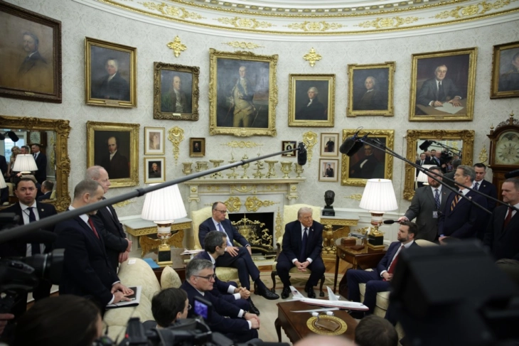 Trampi: Dikush nga brenda Iranit është trashëgimtar më i mirë i Hamneit se sa Palavi