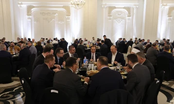 OEMVP bashkon institucionet dhe biznesin në Sofrën Tradicionale të Iftarit, në frymën e partneritetit dhe unitetit shoqëror
