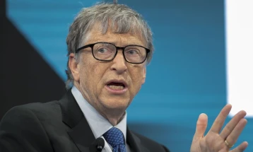 Седум лица, меѓу кои и Бил Гејтс повикани да сведочат пред Претставничкиот дом за Епстин