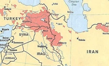 Ushtria iraniane sulmon grupe kurde në Irak
