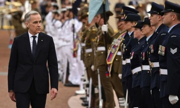 Karni nuk e përjashton mundësinë që Kanadaja të dërgojë ushtarë në Lindjen e Mesme