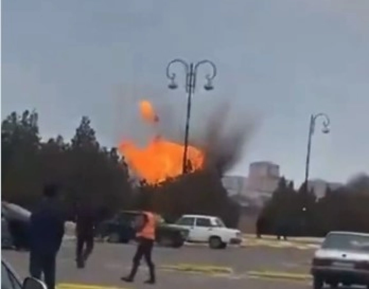 Raketa dhe dronë iranianë goditën një aeroport në Azerbejxhan