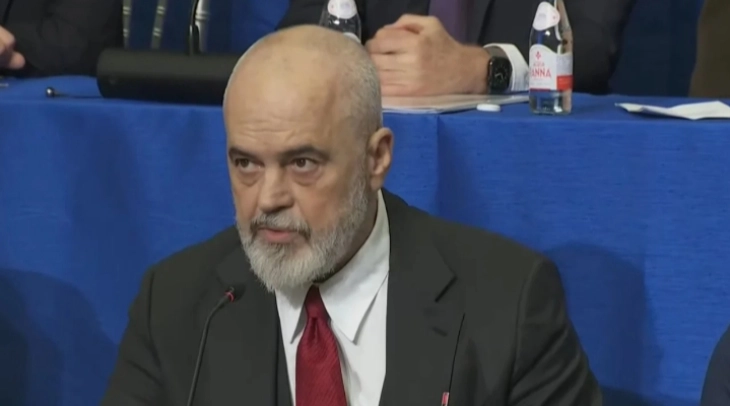 Рама побара државите што ја поддржуваат стабилноста да го изолираат „иранскиот режим“, нарекувајќи го „терористичка држава“