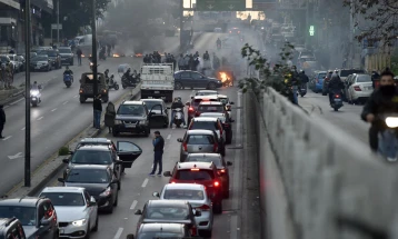 ИДФ ги нападна јужните предградија на Бејрут, луѓето масовно бегаат